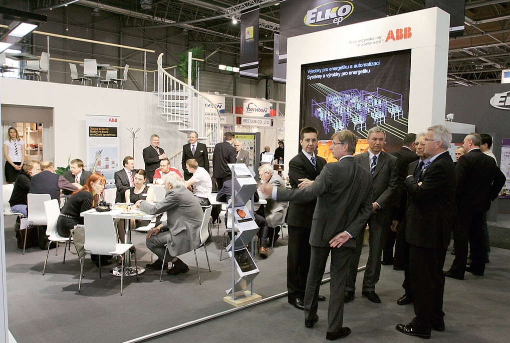 Obr. 2 Prezentace společnosti ABB na veletrhu AMPER 2011